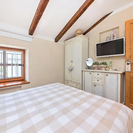 Vali Villa