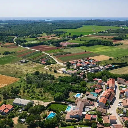 Villa Vali