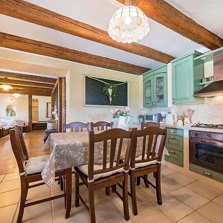 Villa Vali